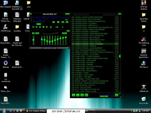 skinenr too un program de facut skinuri ptr winamp, mie mi se pae foarte cool :) incerktil si voi..